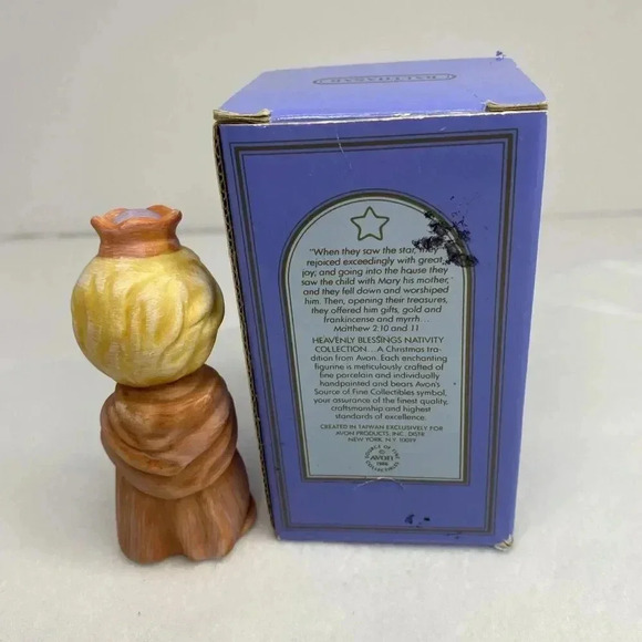 Vintage AVON Heavenly Blessings‎ Nativity collection 1986 Three Wiseman With Box - Picture 5 of 13
